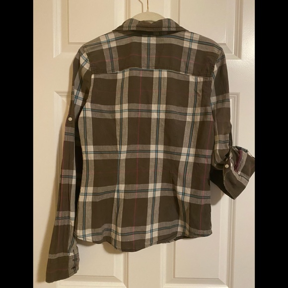 American Eagle Outfitters 100% cotton plaid button down blouse. - Picture 7 of 8